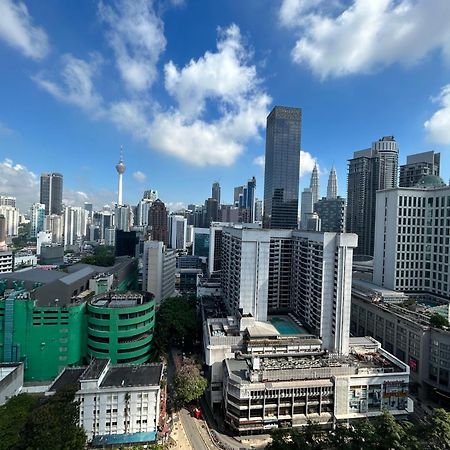 Axon Residence At Pavilion Klcc Kl Tower View By Kimiro 쿠알라룸푸르 외부 사진