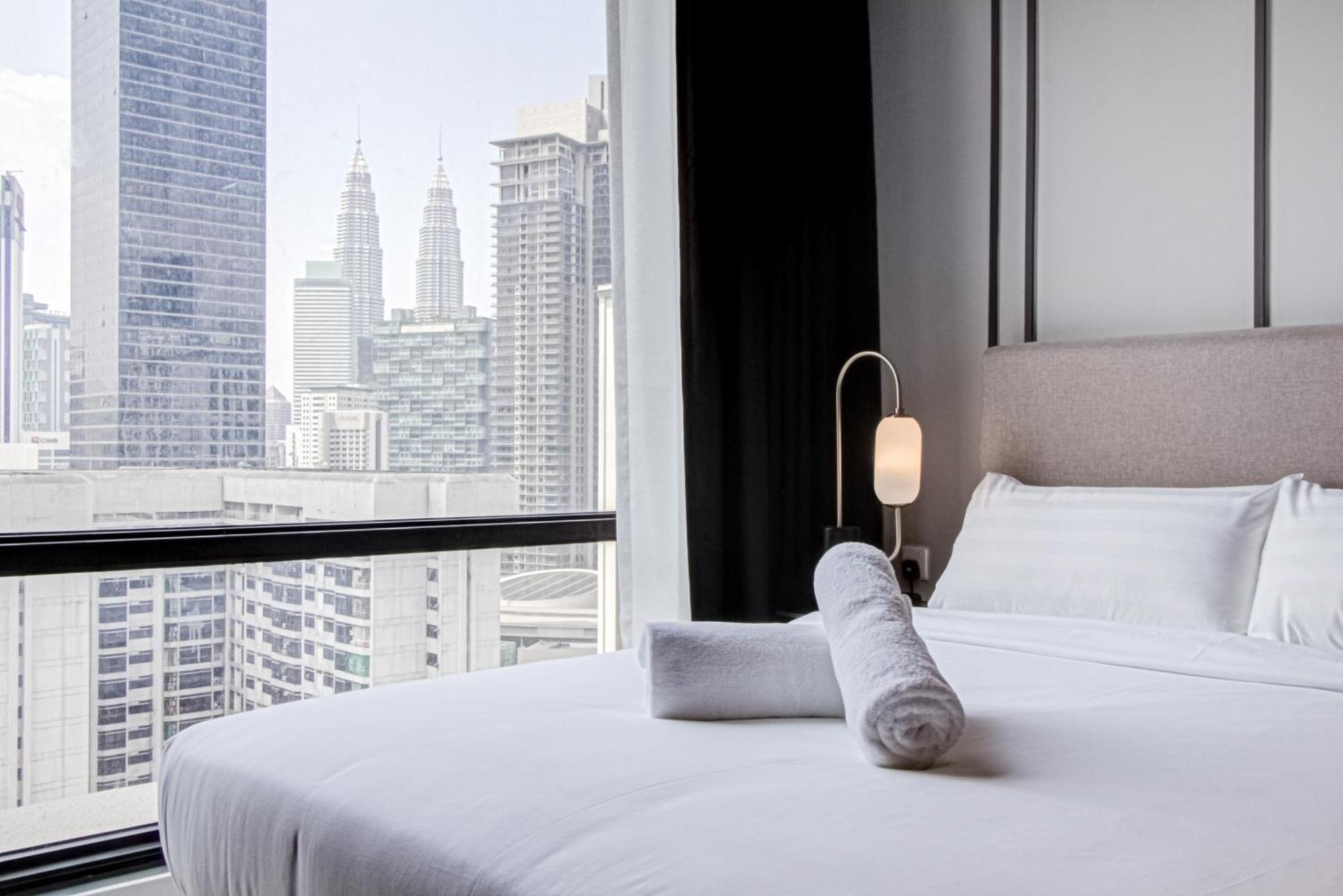 Axon Residence At Pavilion Klcc Kl Tower View By Kimiro 쿠알라룸푸르 외부 사진