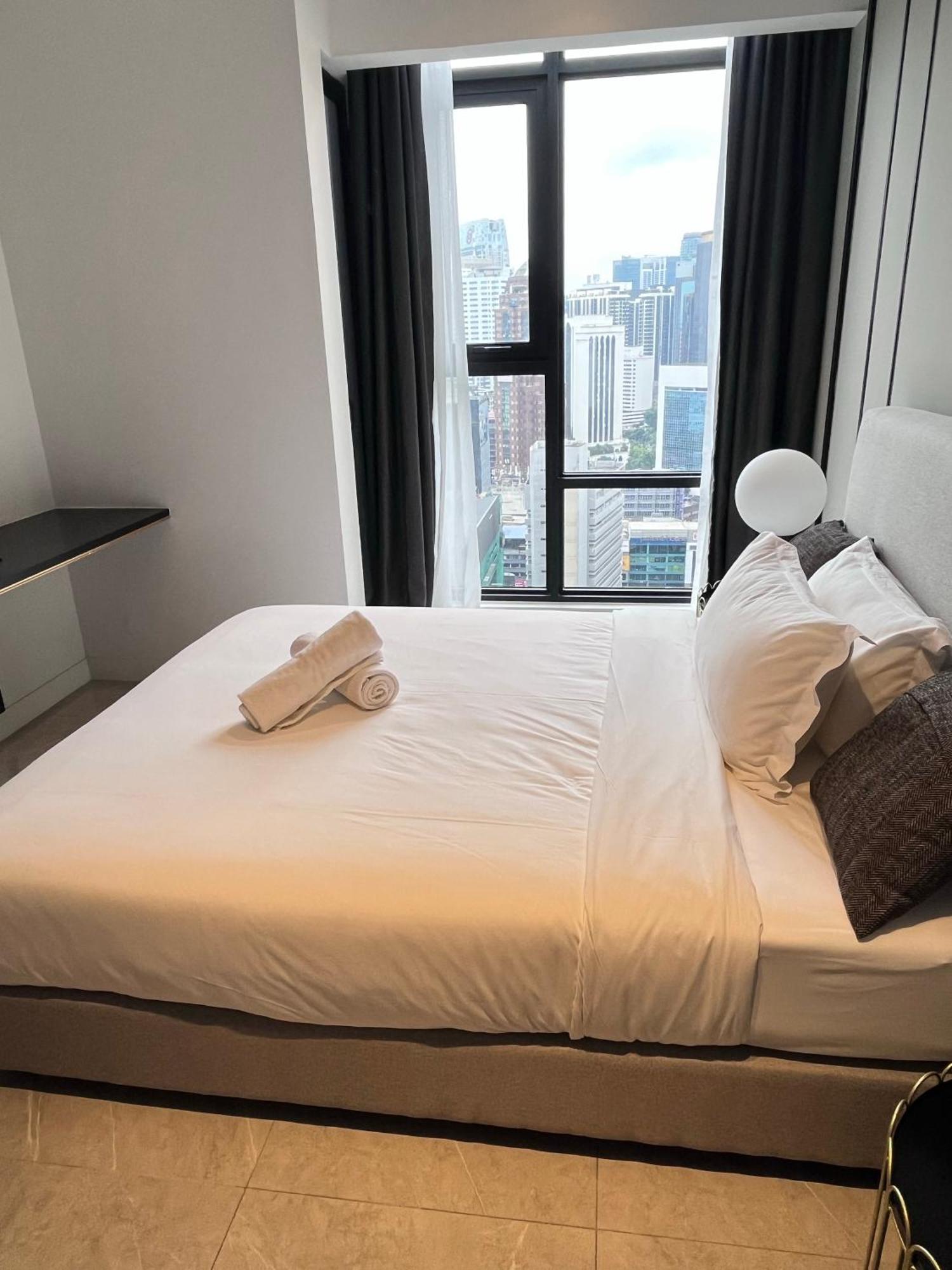 Axon Residence At Pavilion Klcc Kl Tower View By Kimiro 쿠알라룸푸르 외부 사진